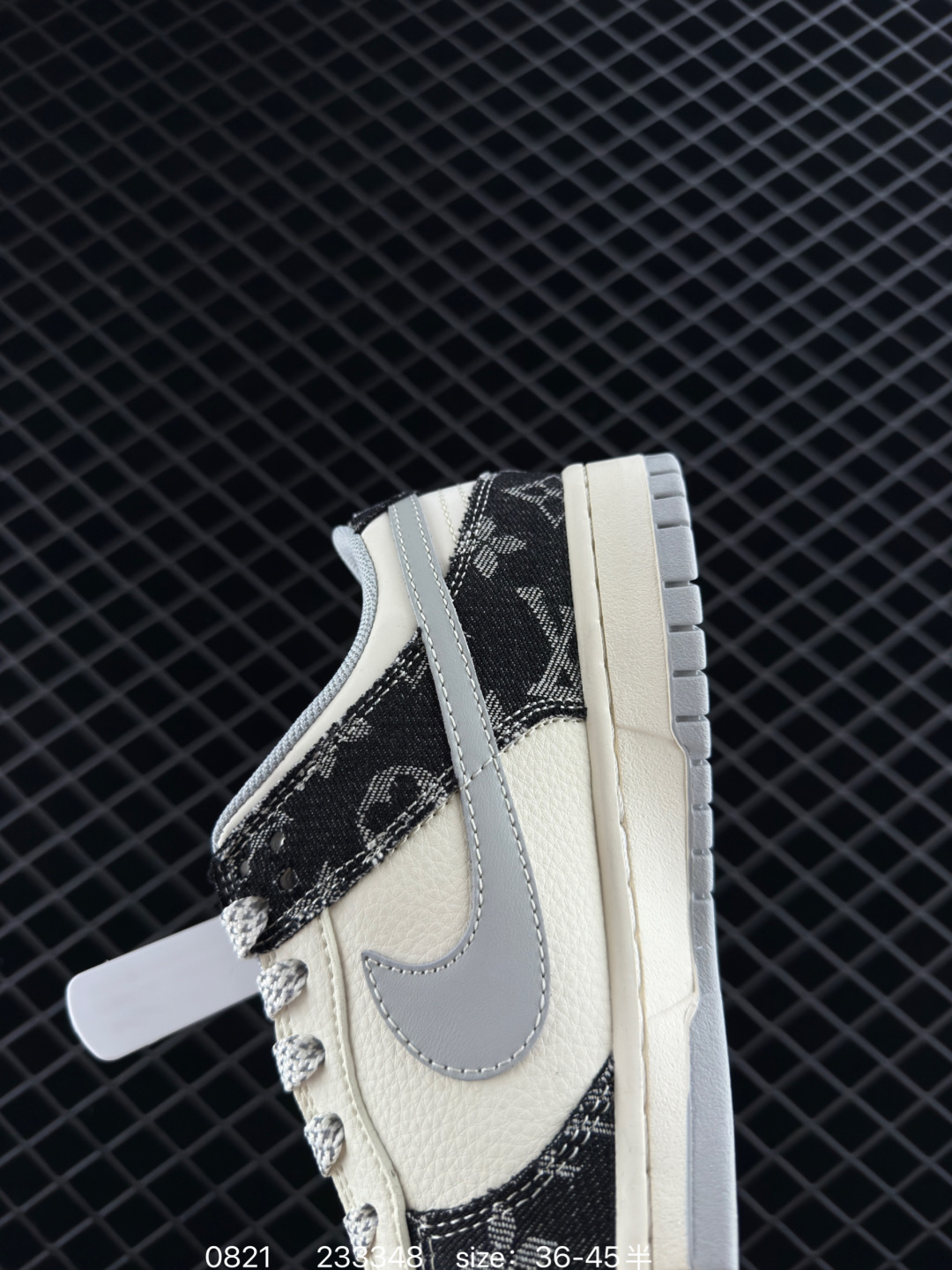 Travis Scott x Air Jordan 1 ” Reverse Mocha “